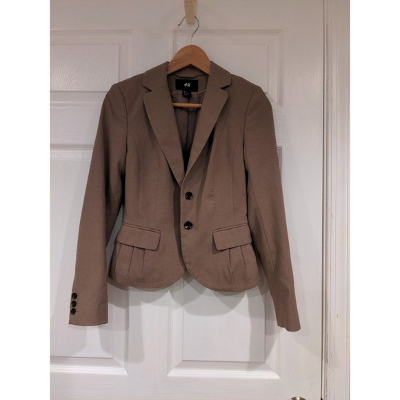 H&M Jackets & Blazers - Blazer women's tan with satin lining